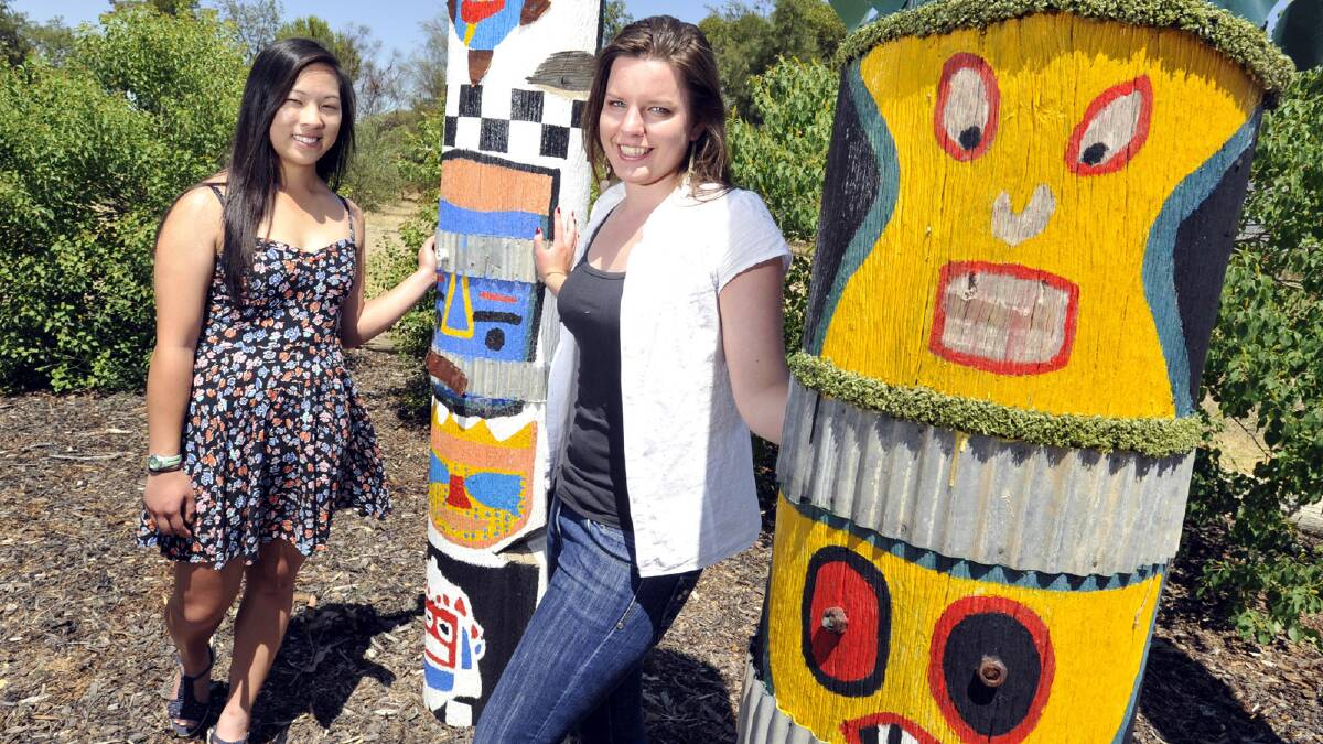 TRAC HSC high achievers Tjanna Lai and Naomi Clements. Picture: Les Smith