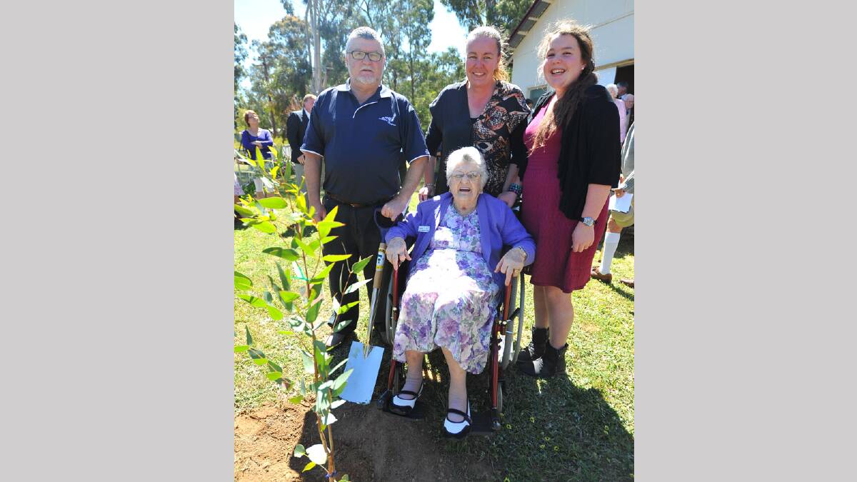 David Oehm, Virginia Auld, Jessica Oehm and Betty Oehm (front) after planting the tree. Picture: Addison Hamilton