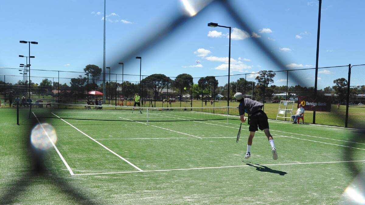 The open mens final between Jade Culph and Chris Lamb at the Riverina Tennis Open at Bolton Park. Picture: Les Smith