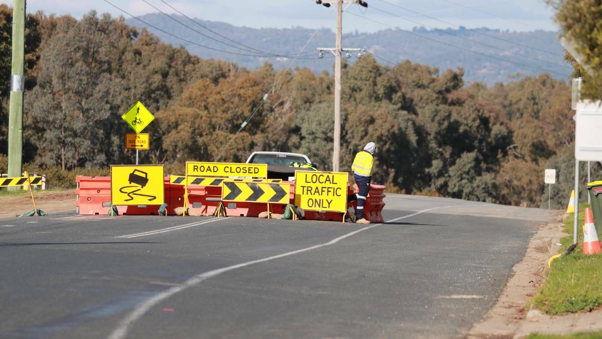OVER BUDGET: The Kooringal Road upgrade needs an addition $925,000 to complete works that started in April by the end of the year. Picture: Les Smith