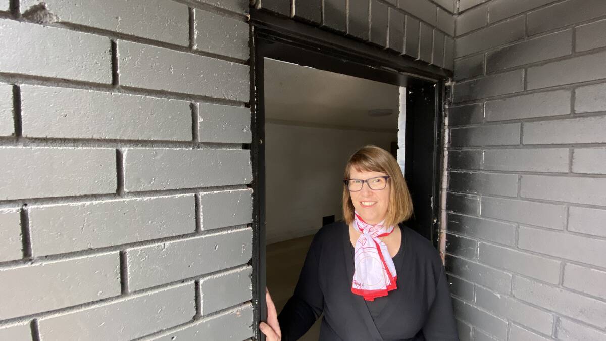 LJ Hooker property management head Robyn Rossiter said renovated apartments like this flat in Edney Street are driving up median rent prices for units. Picture: Penny Burfitt