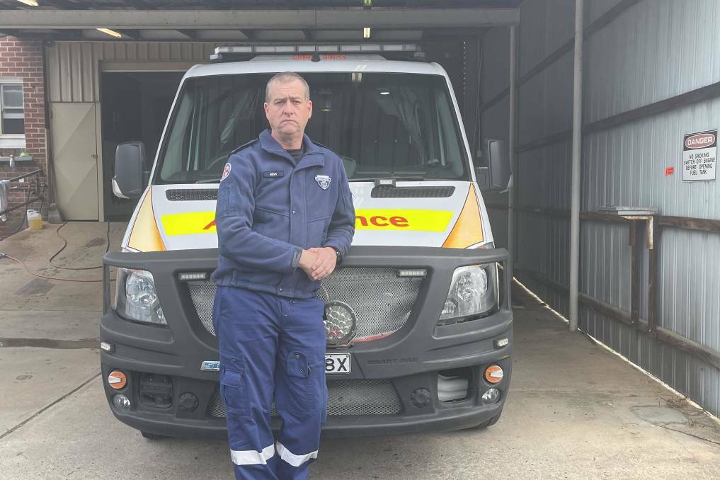 Tumut paramedic and deputy mayor of Snowy Valleys Council John Larter has been outspoken against the COVID-19 vaccine mandate for healthcare workers. Picture: Supplied