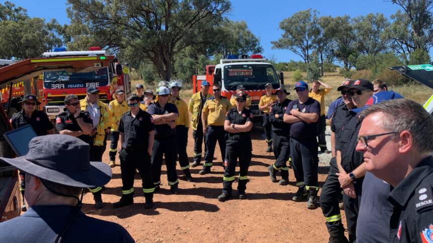 TEAMWORK: Local Rural Fire Service volunteers and Fire and Rescue units came together on Saturday to undertake hazard reduction operations in Lloyd. Picture: Stewart Alexander FRNSW.