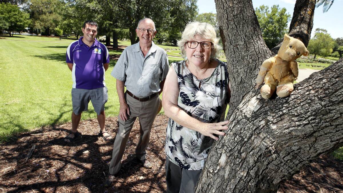 End of an era: Rotarians Cameron Abood, Gary Roberts and Ros Prangnell at the Botanic Gardens. The Murrumbidgee Rotary Club is dissolving after 15 years. Picture: Les Smith