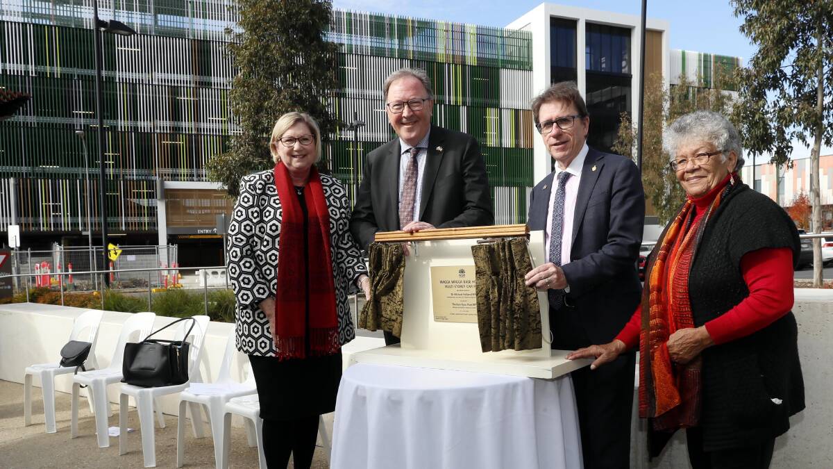 The new multi-storey car park at Wagga Base Hospital was offically unveiled by MLHD Chief Executive Jill Ludford, Parliamentary Secretary for Health and Regional Health Dr Michael Holland, Dr Joe McGirr, and Aunty Dot Whyman. Picture by Les Smith