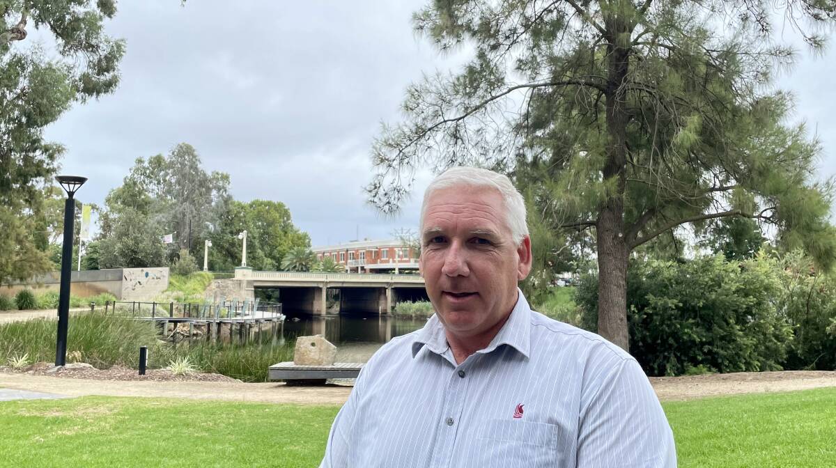 TRYING TIMES: Environment manager Mark Gardiner said Wagga City Council was monitoring algae levels in the lake but warned the blue-green algae bloom isn't going anywhere soon. Picture: Angus Thomson