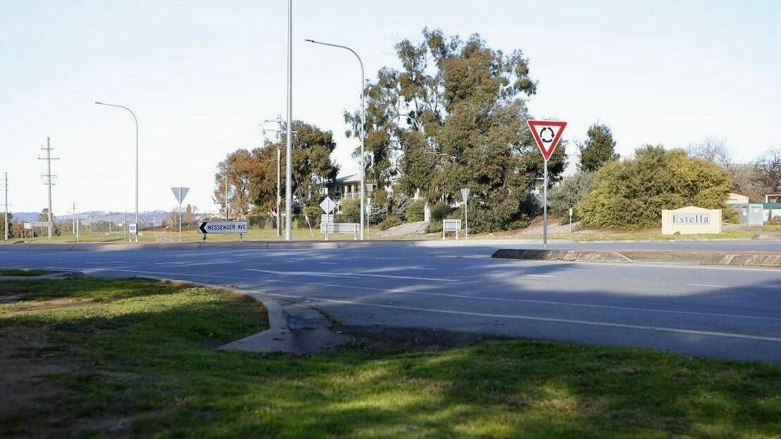 Weekday traffic disruptions at the Boorooma Street roundabout will now start at 9.30am instead of 7am after local concerns. Picture: Wagga Wagga City Council