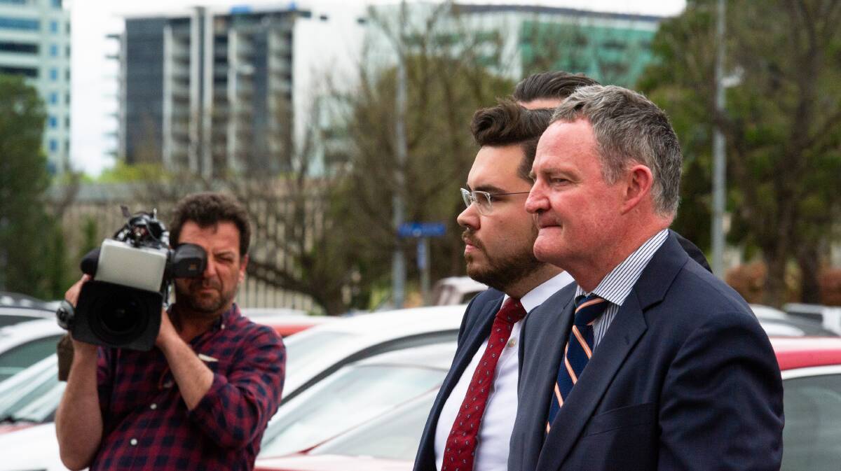 Bruce Lehrmann, left, arrives at the ACT courts last year with barrister Steven Whybrow. Picture by Elesa Kurtz