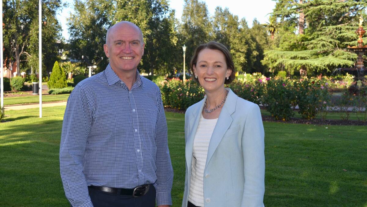 Telstra CEO Vicki Brady and southern NSW regional general manager Chris Taylor during their Wagga visit. Picture by Tim Piccione 