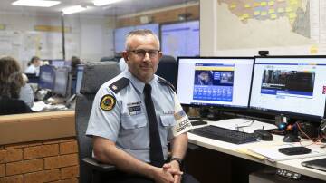 NSW SES incident controller Tony McMullen in Wagga's emergency command centre. Picture: Madeline Begley 