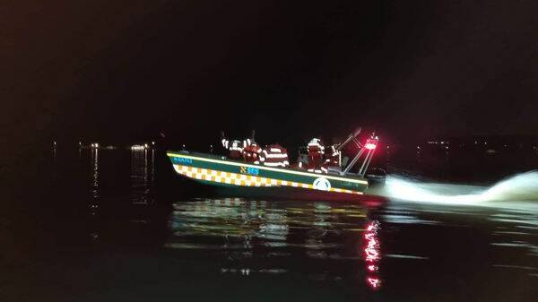 NIGHT RIDERS: SES members venture out on Lake Albert this week. Picture: Contributed