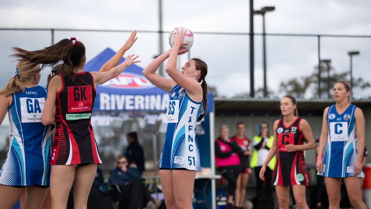 Halle Derrick shoots for Temora during the 2023 Farrer League grand final. Picture by Madeline Begley
