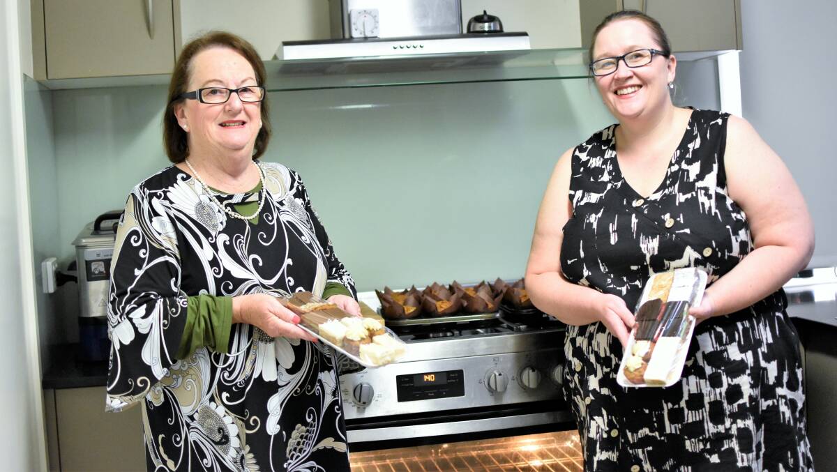 Sensational Slices owners Krystie Gibbs and her mum Leonie Roberson. Picture: Kenji Sato