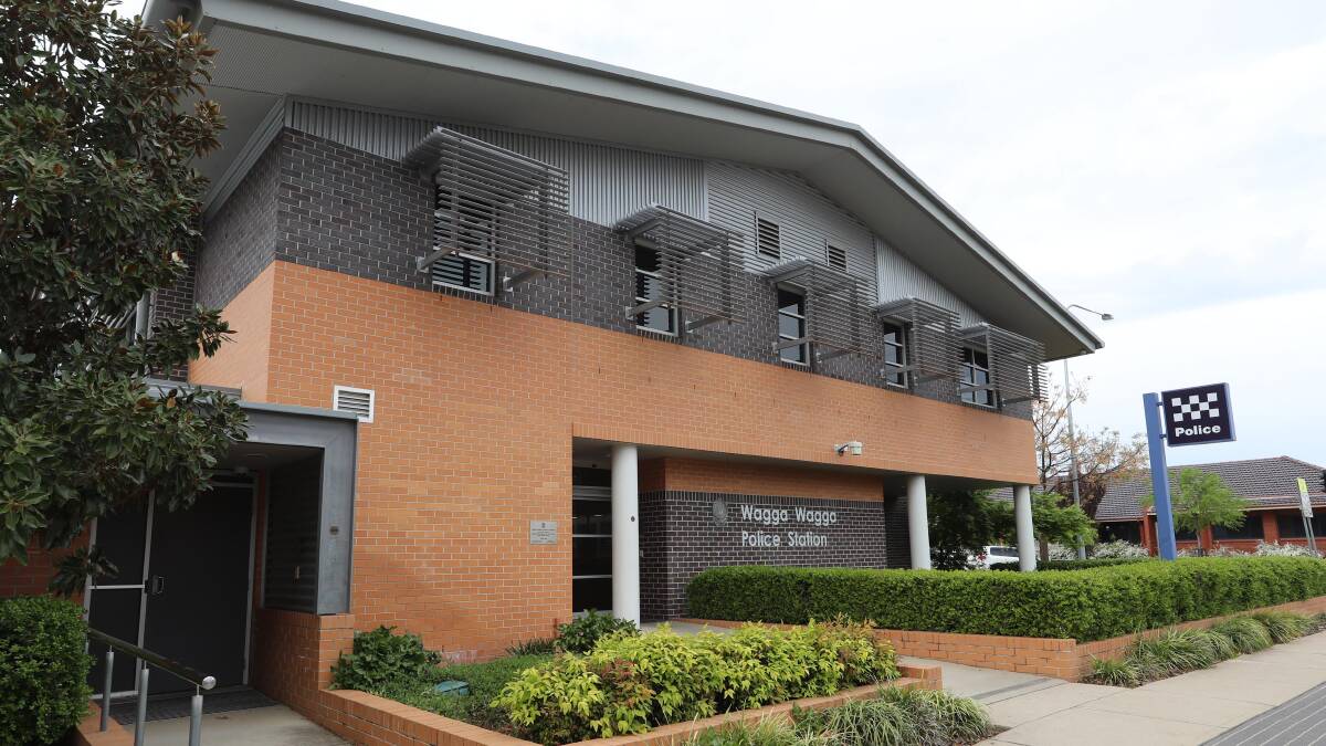 Wagga police station. Picture: Les Smith
