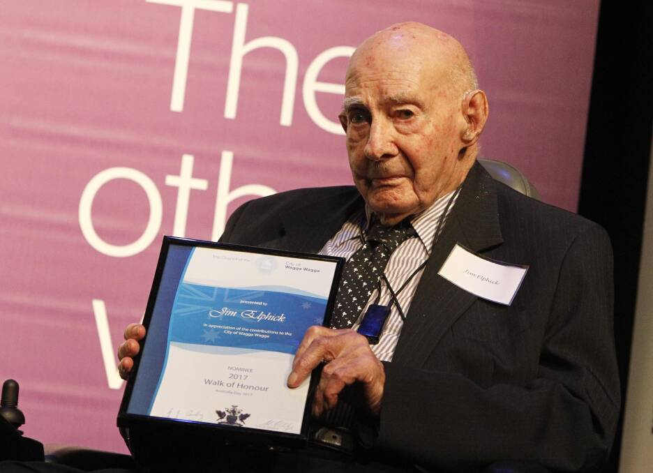 MR TENNIS: Jim Elphick with his Walk of Honour award presented to him during the 2017 Australia Day awards.Picture: Les Smith