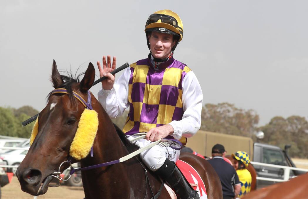 BACK ON: Southern Gamble, ridden by Tyler Schiller, won the last edition of the Tumbarumba Cup in 2020. Picture: Les Smith