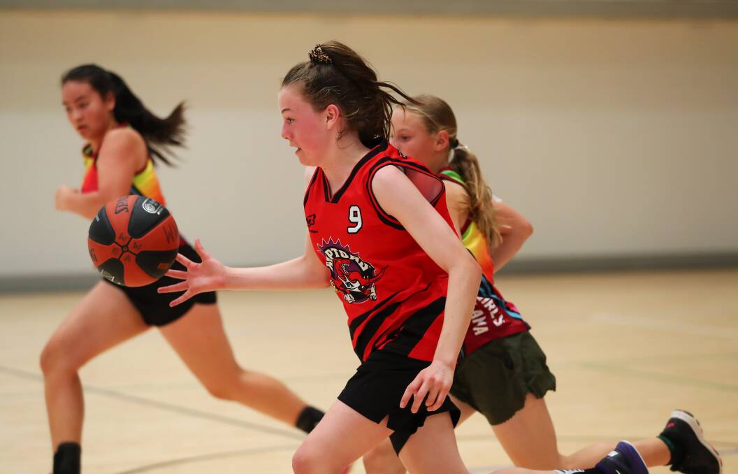 NUMBERS FOCUS: Caitlin Quintal competes in last year's junior basketball grand finals. Female state league team Wagga Blaze won't compete in the Waratah League this year. Picture: Emma Hillier
