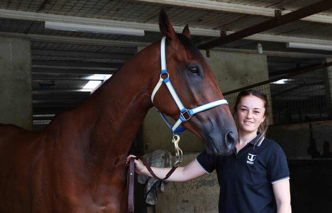 READY: Jodhpur with apprentice jockey Heni Ede, who will combine in a heat of the Wagga Stayers Series on Tuesday. Picture: Emma Hillier