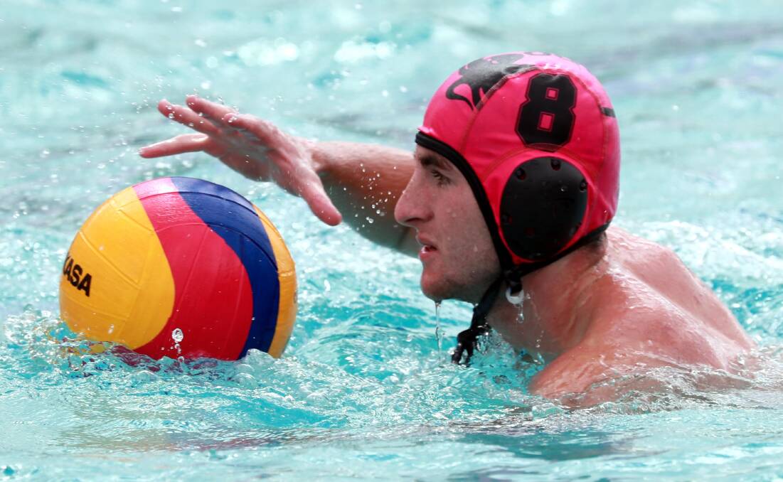 The Octopuses came out on top in the first grade men's and women's grand finals at Oasis Aquatic Centre on Saturday. Pictures: Les Smith