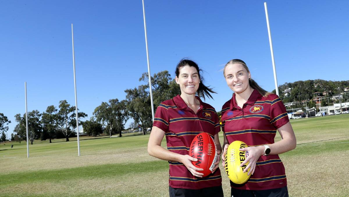 READY: Ganmain-Grong Grong-Matong football players Brooke and Prue Walsh. Picture: Les Smith