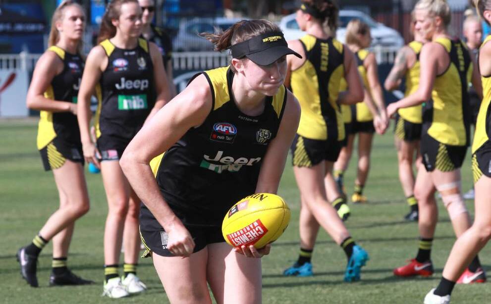 RECOGNITION: Wagga's Rebecca Miller has been included in the 40-player AFLW All Australian squad. Picture: Les Smith