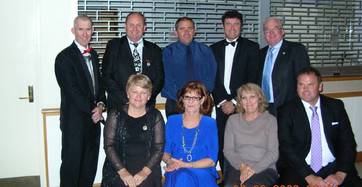HEART AND SOUL: Tolland life members at their 2009 dinner. (Back from left) Wayne Cuttle, David Carter, Pat OBrien, Mark Sayer, Kerry Pascoe. (Front from left) Donna OGrady, Diane Pascoe, Viv Sandbrook, Steve Wait. Picture: Tolland Football Club