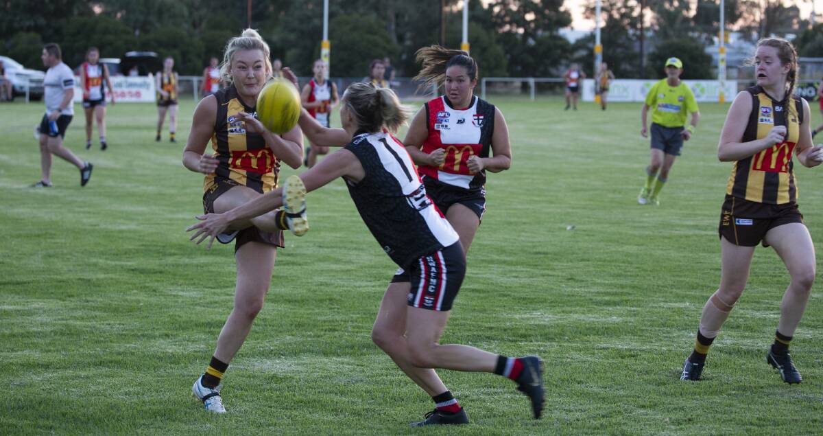 STRONG WIN: East Wagga Kooringal's Taylor Maurer gets a kick away under pressure during Friday's win over North Wagga at Gumly Oval. Picture: Madeline Begley 