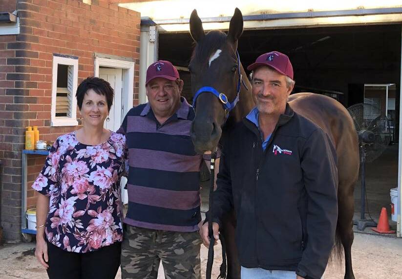 Owners Maria and Noel Penfold and trainer Scott Spackman with Golden Slipper hope Rocket Tiger. Picture: Peter Doherty