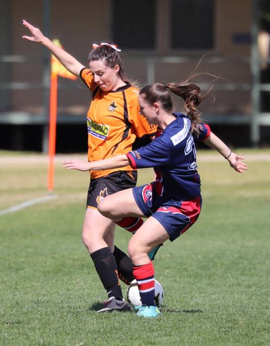 Tolland beat Junee 3-0 while Henwood Park accounted for Wagga United in the elimination final after a penalty shootout. Pictures: Les Smith