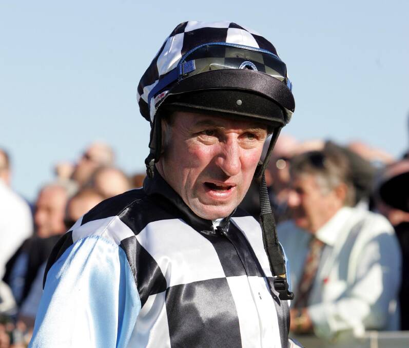ENTERTAINMENT: Former champion jockey Jim Cassidy will be special guest at the Temora Golf Day and Dinner on Saturday week.