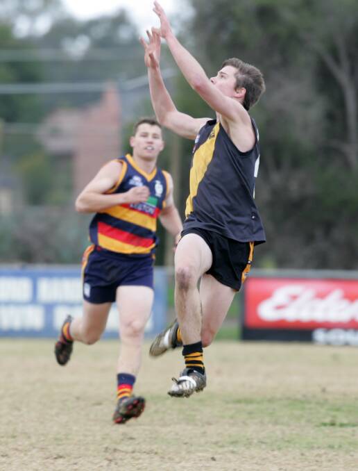Sam Ryan in action at Wagga Tigers in 2010.