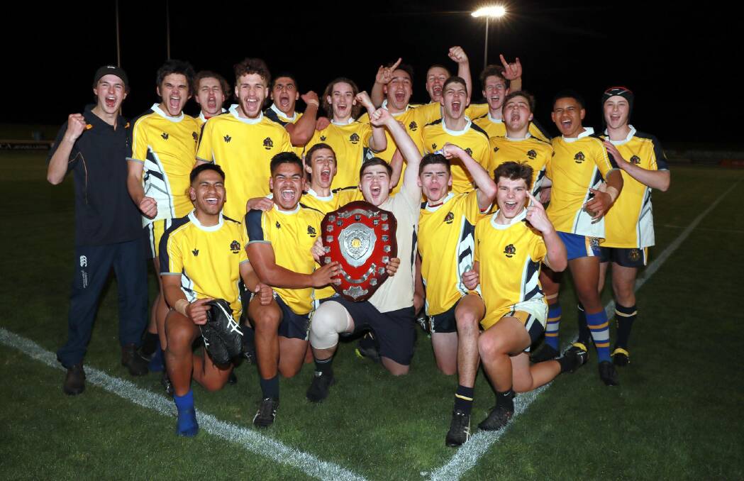 CHAMPIONS: Kooringal High School celebrate their Hardy Shield title at Equex Centre on Wednesday night. Picture: Les Smith