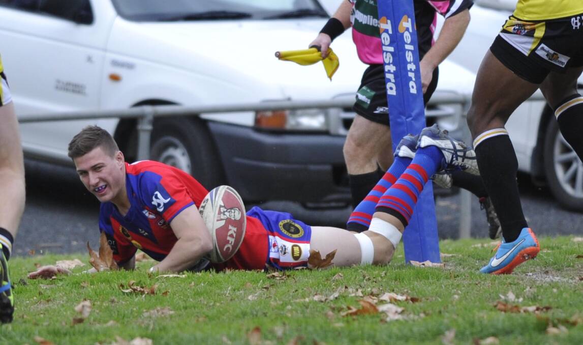 Zeik Foster crosses for a try against Gundagai back in 2015 at ANZAC Park. Picture by Les Smith