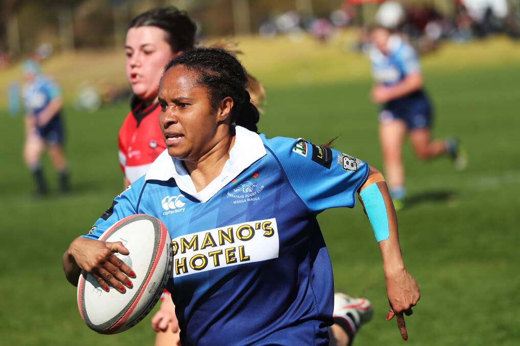 Suze Waia in action for Waratahs in the Southern Inland rugby 10s competition this year.