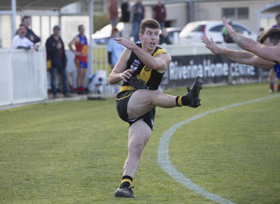 Ash Bennett gets a kick away when at Wagga Tigers during the 2022 season. Picture by Madeline Begley