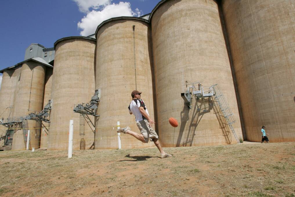 Luke Fairman gives the Mirrool Silo Kick a crack back in 2008. The event will celebrate it's 30th anniversary on Saturday week. 