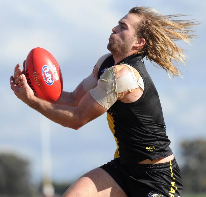 Shaun Campbell in action for Wagga Tigers during 2017.