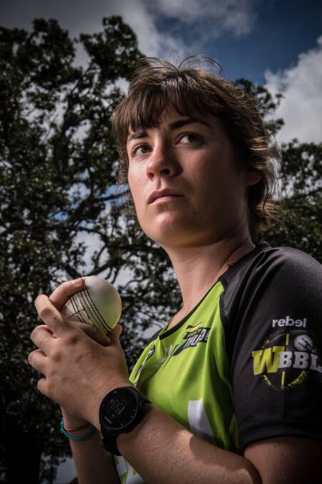 DETERMINED: Sydney Thunder leg spinner Maisy Gibson is ready for the double header in Wagga against Adelaide Strikers. Picture: Wolter Peeters