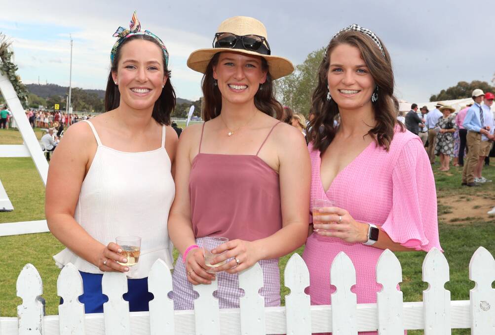 HAPPIER TIMES: Rosie Sackett, Xan Stone and Emily Rodd at the 2019 Wagga picnic meeting at Murrumbidgee Turf Club. Picture: Les Smith