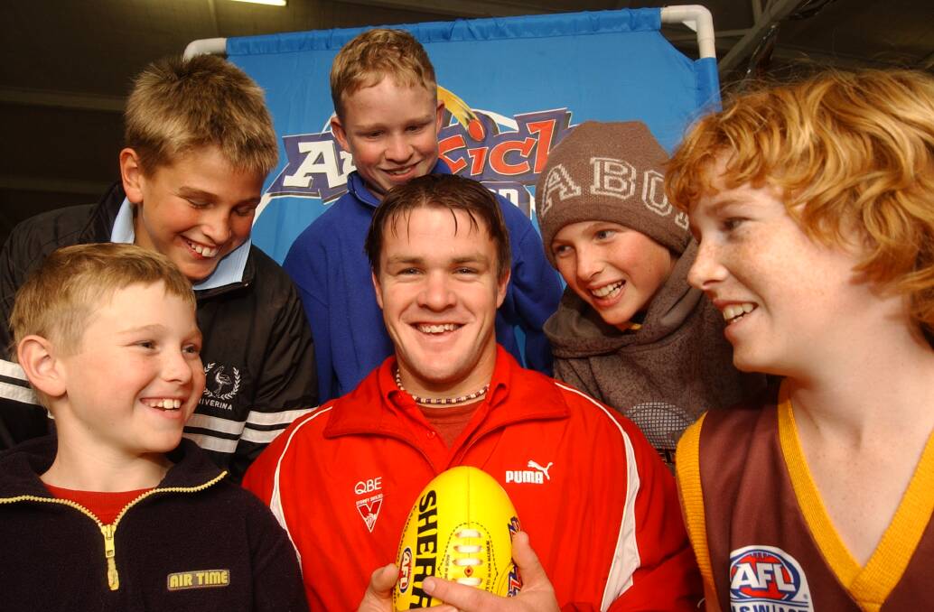 A young Adam Schneider back in 2003 when with Sydney Swans.