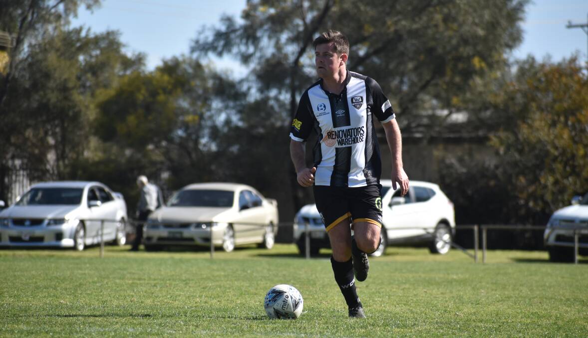 Matt Menser in action for Wagga City Wanderers against Yoogali. Picture: Liam Warren