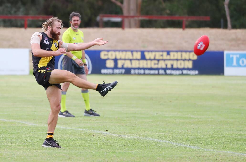 Shaun Campbell in action in the pre-season trial against Charles Sturt University.