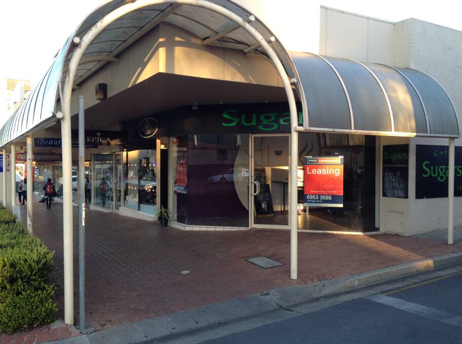 6/56-60 Forsyth Street: This building is close to the pedestrian crossing between the Marketplace and Sturt Mall shopping complexes, featuring Woolworths and Coles supermarkets.