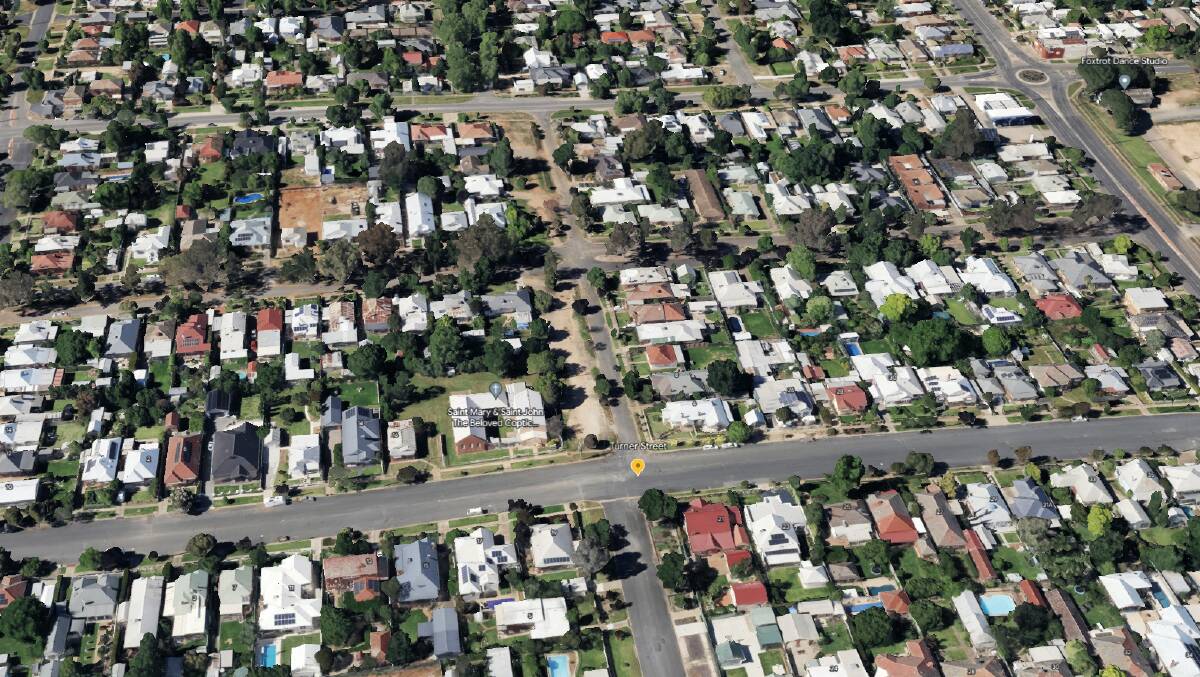 Turner Street's southern end narrows past Urana Street. Picture from Google Earth
