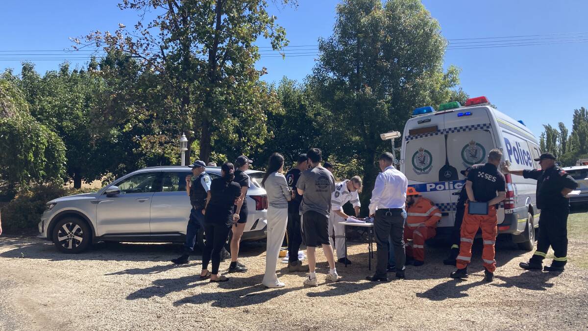 Volunteers, State Emergency Service and NSW Police as they prepared to search for a missing Griffith man last week. He has since been found safe and well. Picture by Cai Holroyd