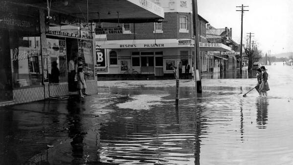 The Home (pictured centre) during Wagga floods.
