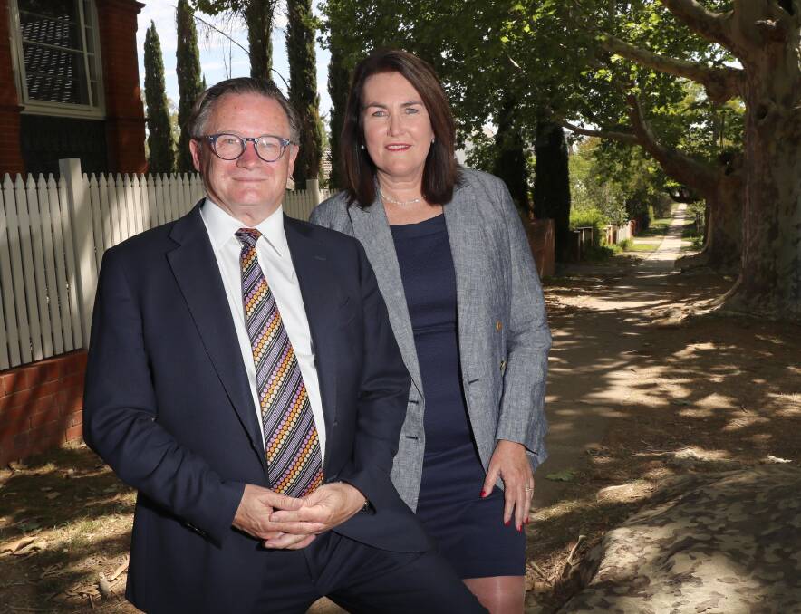ON THE TRAIL: Labor candidate for Riverina Mark Jeffreson was supported by NSW senator Deborah O'Neill this weekend when they made their case for the electorate. Picture: Les Smith