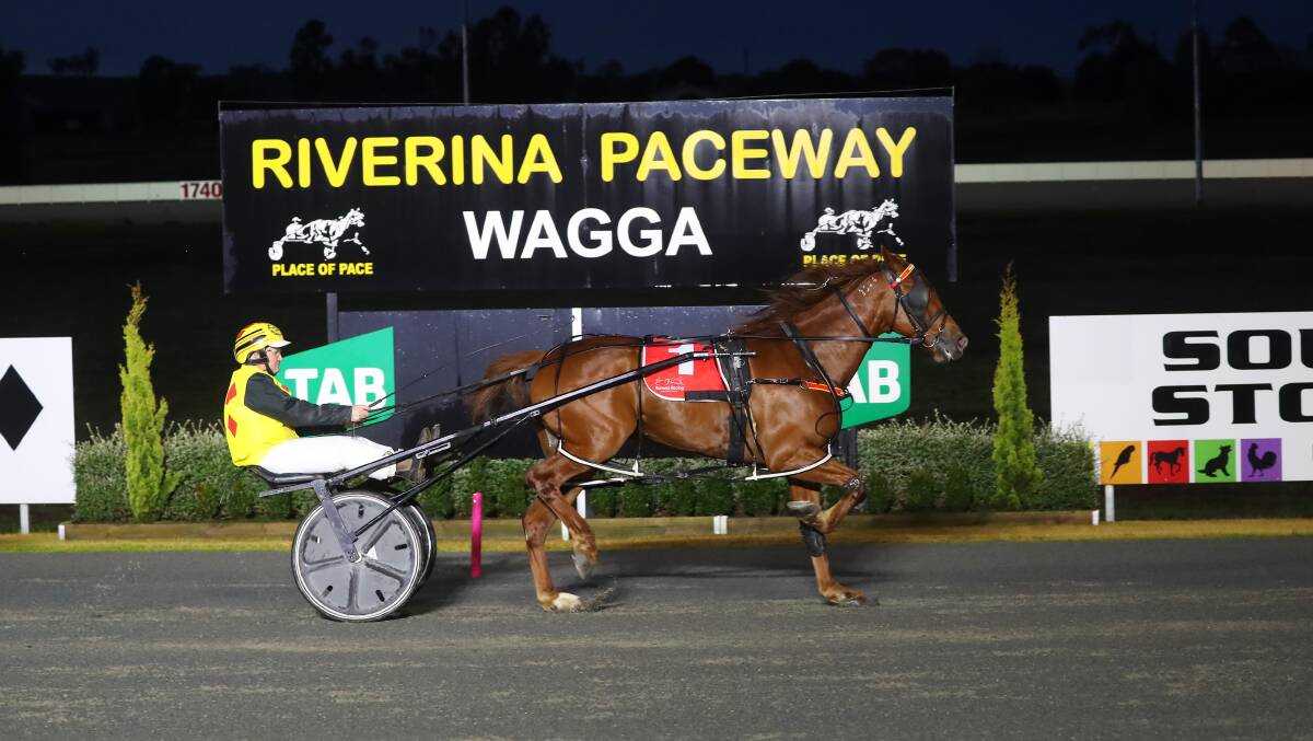Heres Your Bonus wins at Wagga on Tuesday for Mal Diebert.