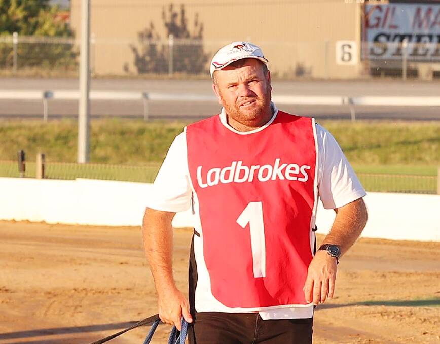 STRONG HAND: Rod McDonald is hoping the weight of numbers can help him to success in the New Year Cup at Wagga on Sunday after he qualified five through to the final.