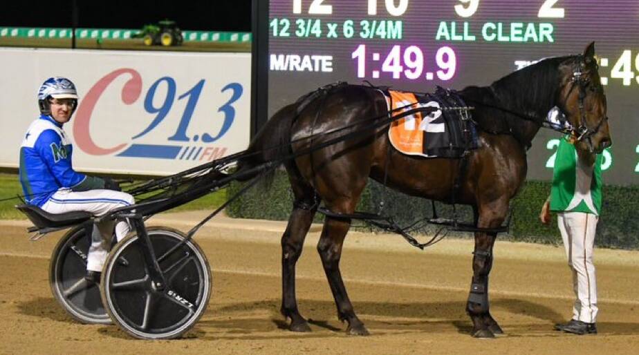 Reinsman Luke McCarthy with Eye Keep Smiling after he win at Menangle on Saturday. Picture by Racing at Club Menangle